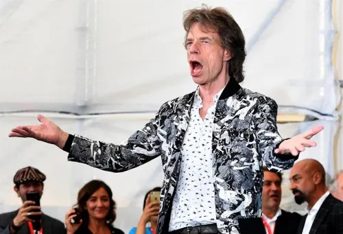 Los jóvenes heredarán el planeta, me alegro de que protesten: Mick Jagger