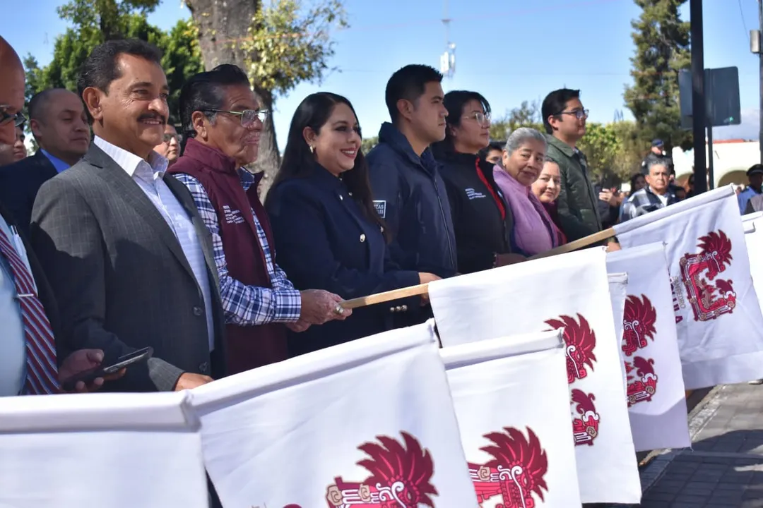 Tonantzin Fernández encabeza banderazo del Operativo “Buen Fin 2025” en San Pedro Cholula