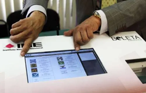 Proponen reforma para garantizar voto migrante en elección a gobernador 2018