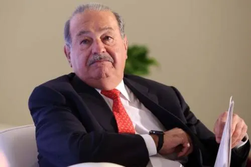 Slim cae al sexto lugar entre los más ricos: Forbes