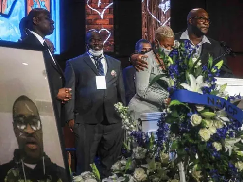 Así fue la ceremonia en memoria de George Floyd en Minneapolis