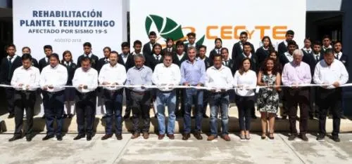 Tony Gali da inicio al ciclo escolar 2018-2019 en Tehuitzingo
