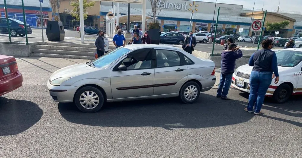 Taxis piratas