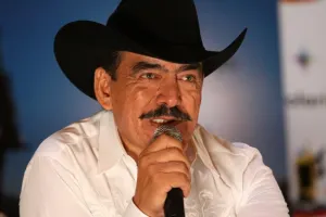 Días antes de morir, Joan Sebastian sonreía en familia