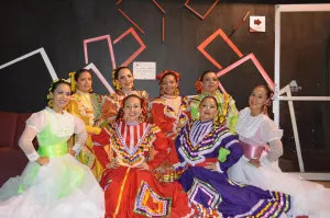 ITESM representa a México con su folklor en Asia