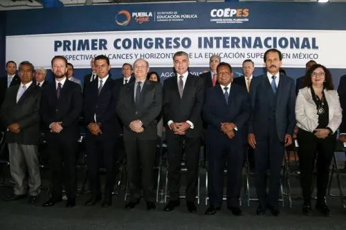 Inaugura Tony Gali Congreso Internacional Coepes Puebla