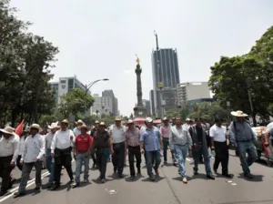 Diálogo con la CNTE, sólo si aceptan reforma: Presidencia