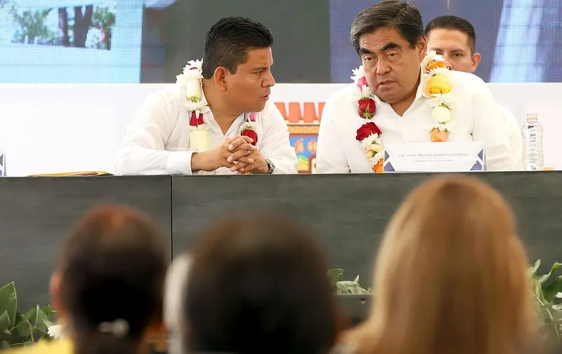 sergio-sandoval-miguel-barbosa