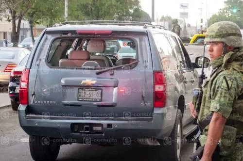 Tras persecución y balacera en CU dos hombres consiguen escapar de la policía
