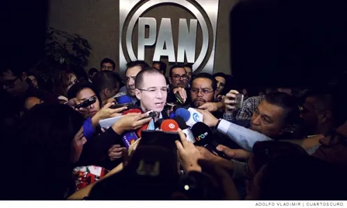 Juez federal rechaza demanda por daño moral de Ricardo Anaya contra Emilio Lozoya