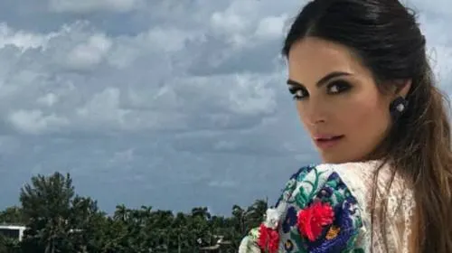 Ximena Navarrete anuncia que está embarazada