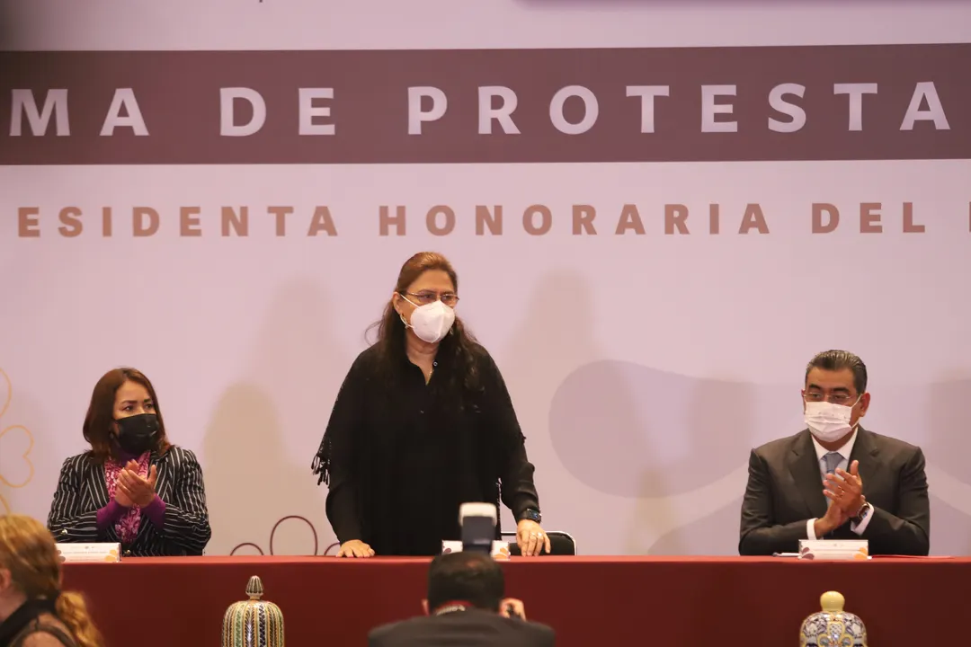 Doña Rosario, Gabriela Bonilla y el relevo en el SEDIF Puebla
