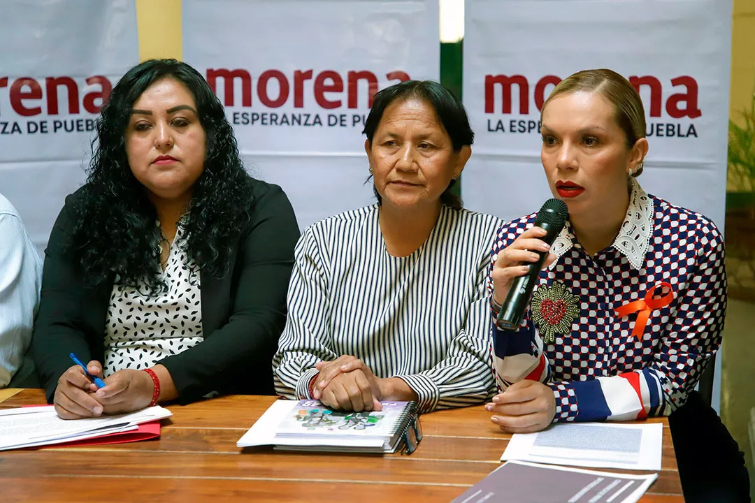 Angelica Cervantes Yolanda Gamez Daniela Mier