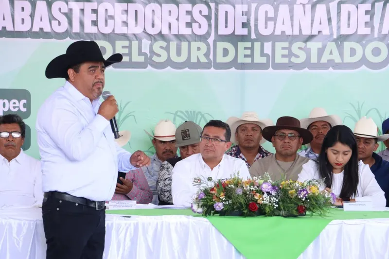 congreso-pue-pavel-gaspar-gira-mixteca