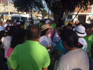 Juany Maldonado propone vales de atención médica
