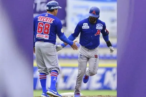 Pericos no puede ganar en casa, perdió su sexta serie en el Serdán