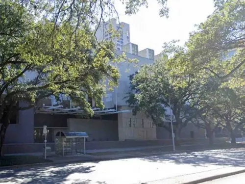 Museo en Houston, el primero en reabrir tras pandemia en EU