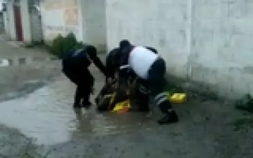 Muere hombre que fue quemado y golpeado tras ser acusado de robo en Huixcolotla