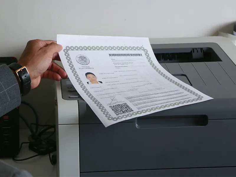 Títulos electrónicos para egresados