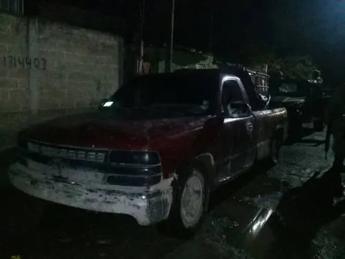 Aseguran Militares en San Martín Texmelucan vehículos y decomisan combustible
