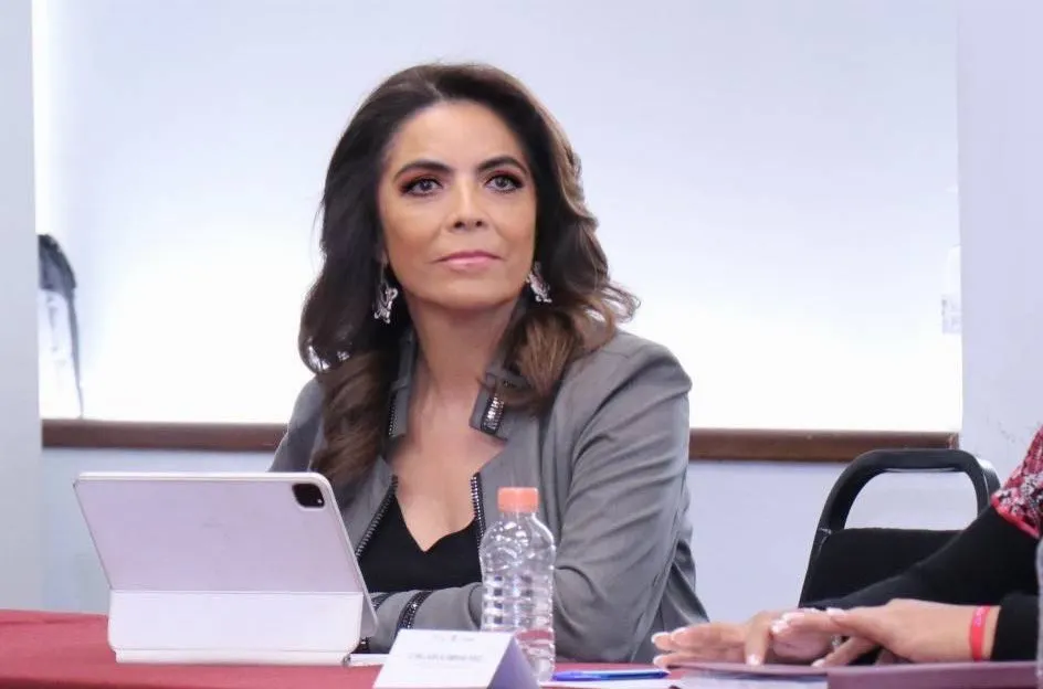 Con reglas claras para Puebla participaré en la encuesta: Olivia Salomón