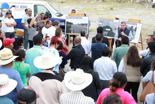 Mejoran conectividad con carretera Mazapiltepec-Soltepec