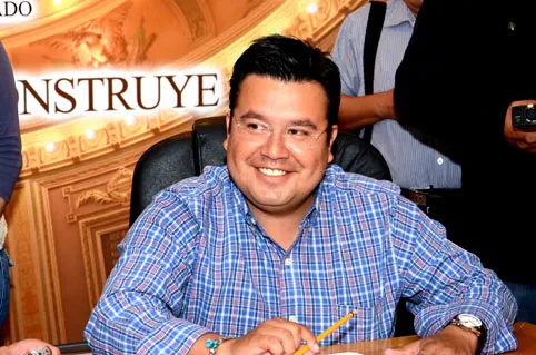 Diputados de Puebla aprueban 190 dictámenes en 190 minutos