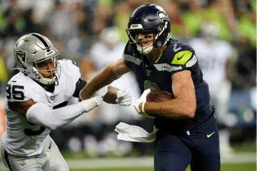 Presentan Reglamento de la NFL traducido al español