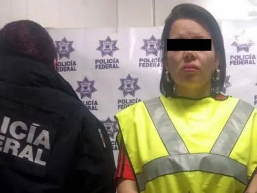 Detienen a Graciela “N”, presunta reclutadora de portal “Zona Divas”
