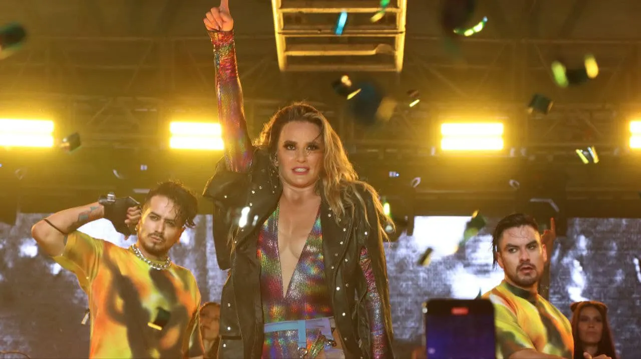 Cierre espectacular de la Feria de Atlixco 2024, con la presentación estelar de María José