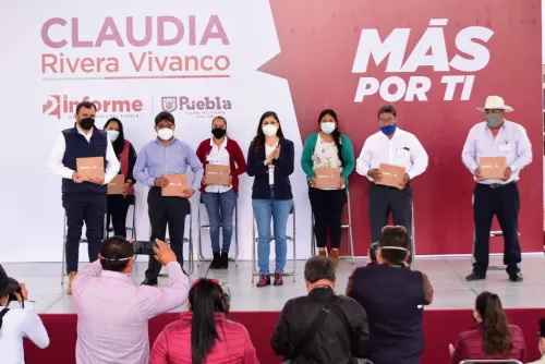 Claudia Rivera Vivanco rinde cuentas en Canoa, La Resurrección y Xonacatepec