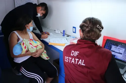 Con actas de nacimiento gratuitas, SEDIF beneficia a familias de Ignacio Zaragoza