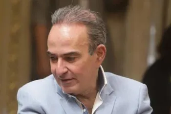 Ofrece Estefan 75 mil votos como gancho para que le den la candidatura en la 4T