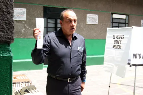 Islas revienta contra Alcalá en el Congreso