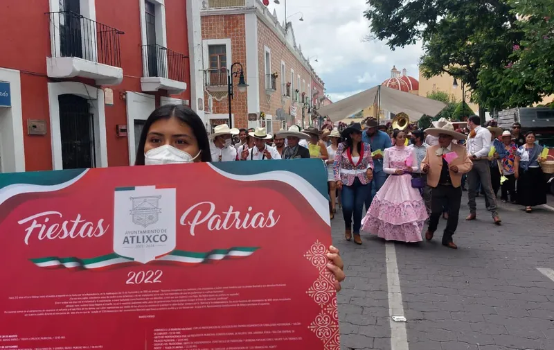 Ariadna Ayala inicia los festejos de septiembre