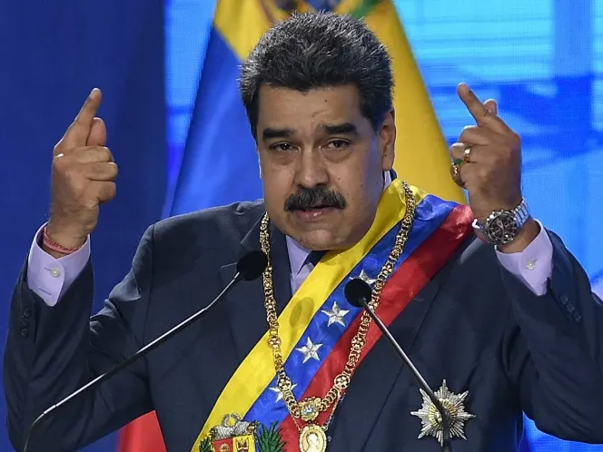 Maduro ofrece petróleo a cambio de vacunas contra covid-19
