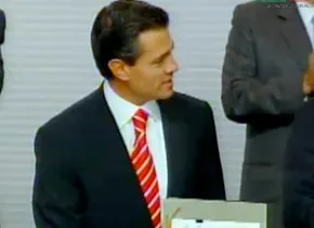 Peña Nieto presenta reforma en telecomunicaciones
