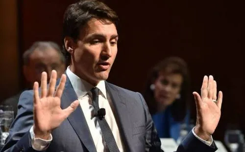 Esto fue lo que dijo Trudeau tras la acusación de manosear a una periodista