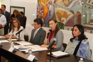 Puebla se suma a estrategia de prevención de embarazos adolescentes