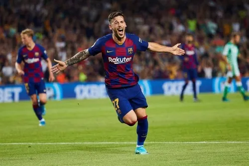 Barça golea 5-2 al Betis y logra su primer triunfo de la campaña