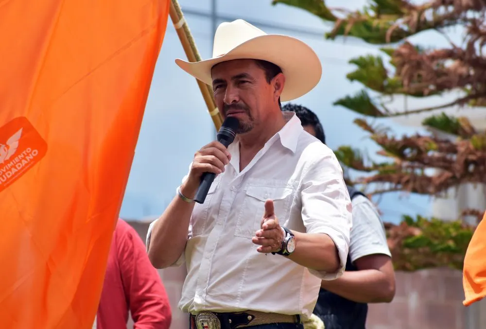 La candidatura más escandalosa es la de Morena por haber postulado a Porfirio Loeza