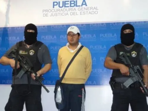 Los sospechosos vínculos con asaltabancos en el seno del equipo de Claudia Rivera Vivanco