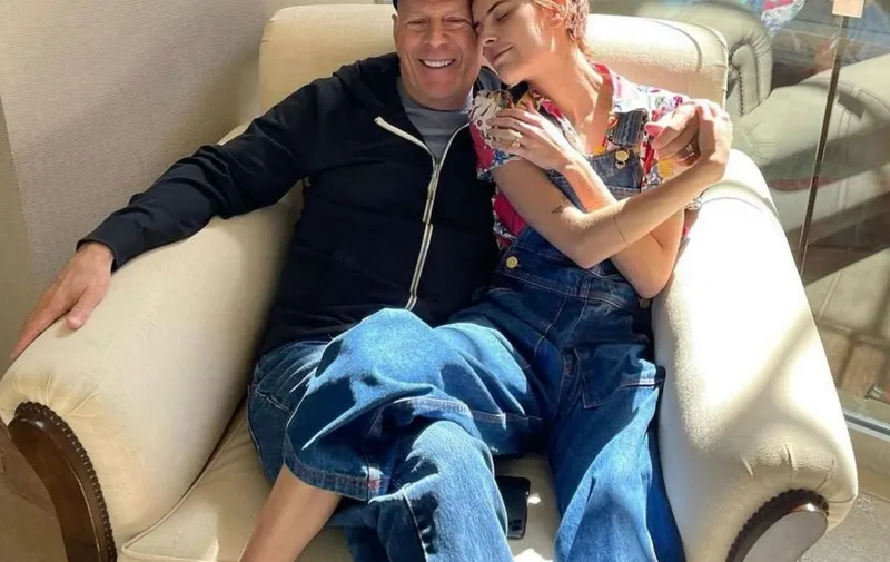 Bruce Willis recibe el apoyo de su familia