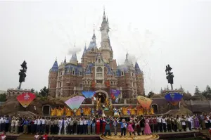 Disney llega a China
