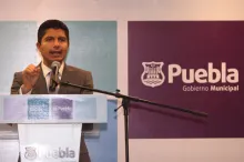 Eduardo Rivera anuncia inversión de 100 mdp en juntas auxiliares