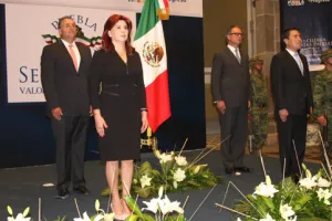 Guardia de honor de diputados con motivo de las fiestas patrias