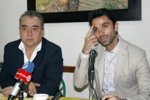 Negativa del INE para pagar debates no puede ser pretexto para rehuir de ellos?
