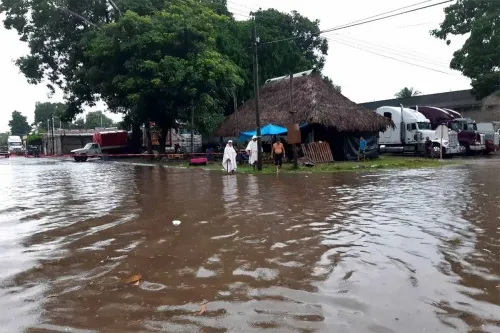 Lluvias dejan casas inhabitables, deslaves y cuatro muertos en Chiapas