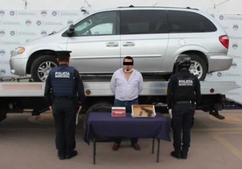 Exitosamente, detuvo policía municipal de Puebla a hombre por robo a llantera