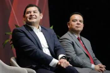 Adán Augusto subió a Armenta al penthouse de la sucesión